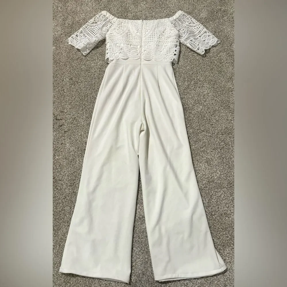 Antonio Melani Wide Leg Lace Jumpsuit | Size 2 | White